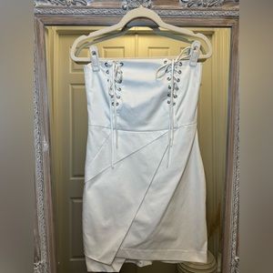 Liquid White Strapless Dress M Lace Up detail